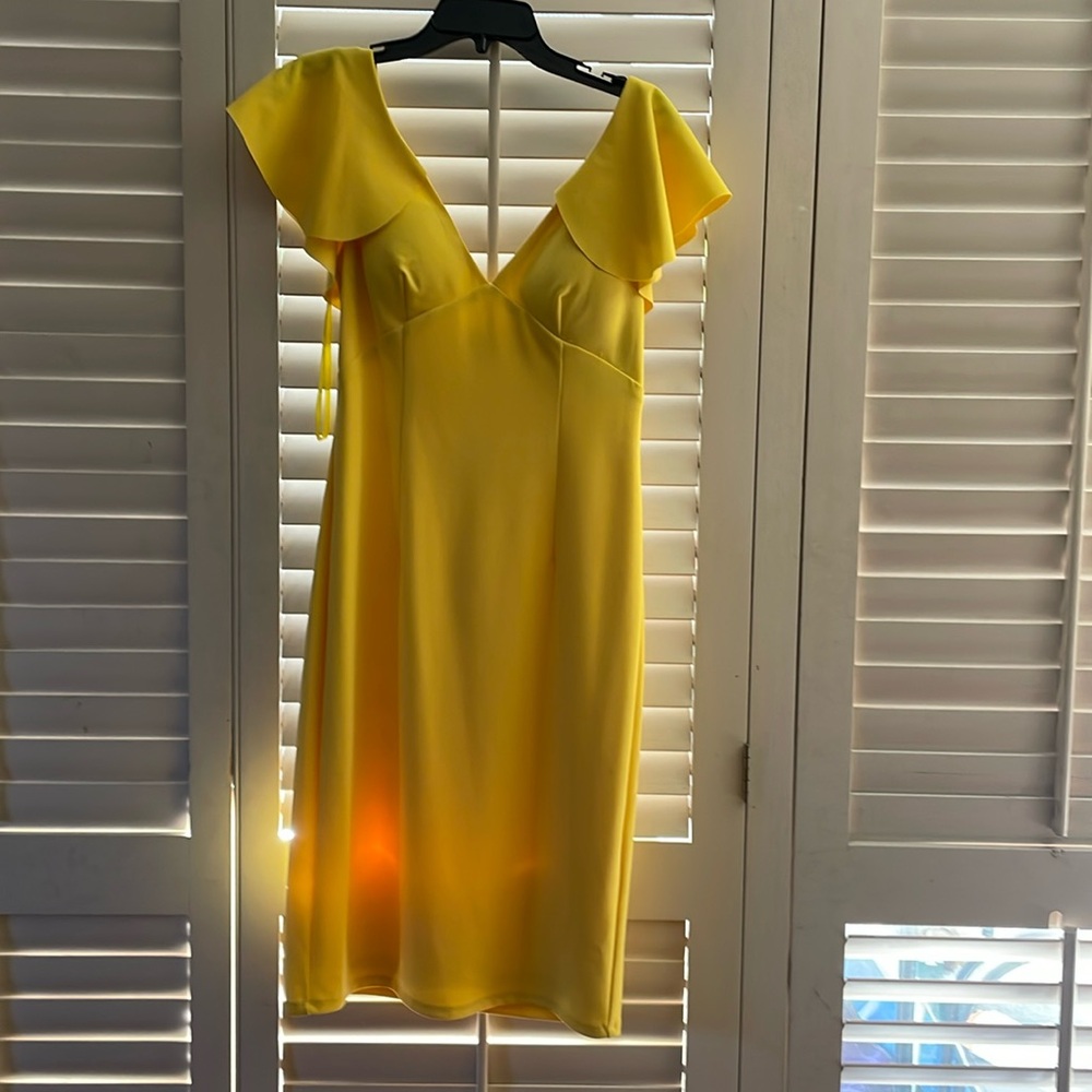 Yellow dress